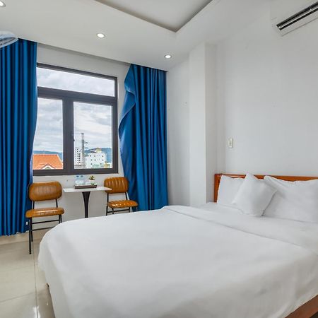 Saluton Hotel Дананг Экстерьер фото